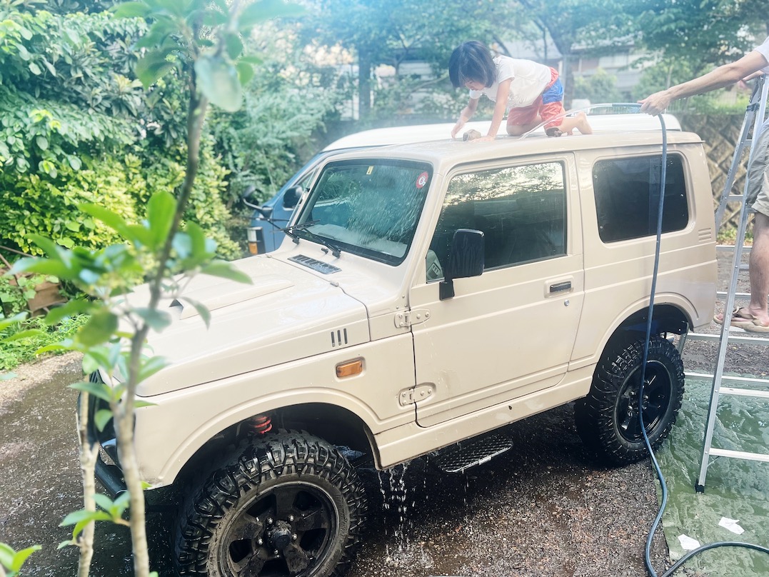 70EE3989-99C1-4EF4-BBFD-F297FA3D502F